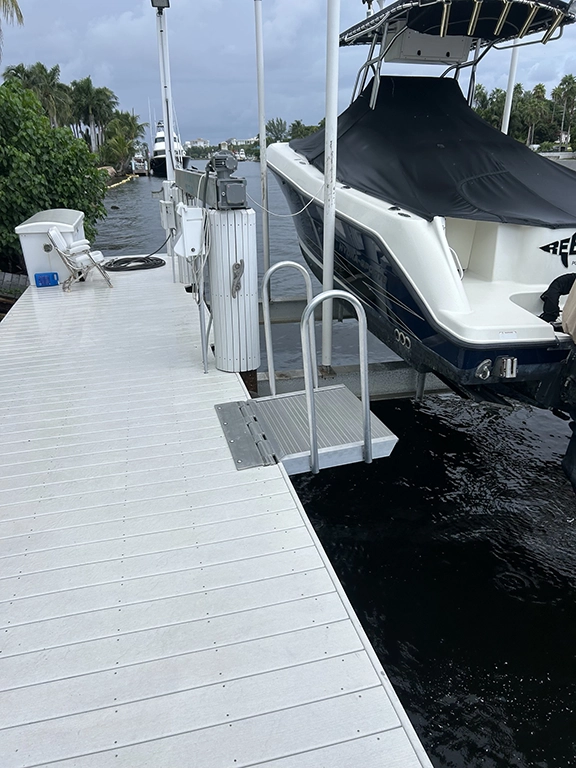 dock boarding platform